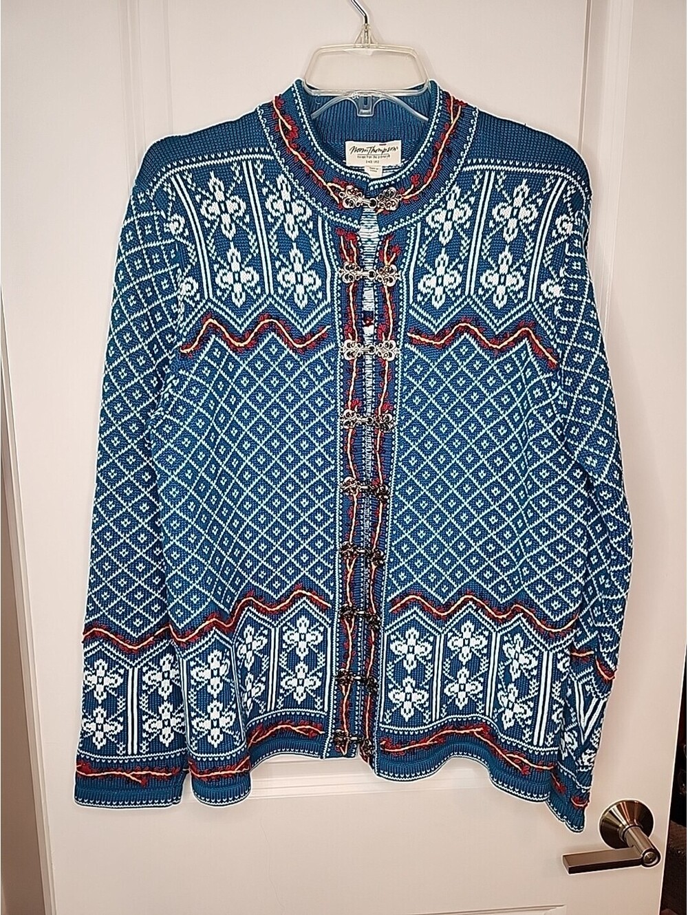 Norm Thompson Cotton Cardigan Sweater Jacket Blue Sz M Nordic Print Metal Clasp